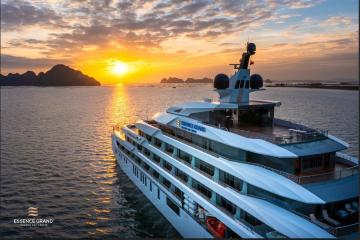 Khám phá vẻ đẹp tinh tế của nhà hàng trên du thuyền Essence Grand Hạ Long Cruise 1